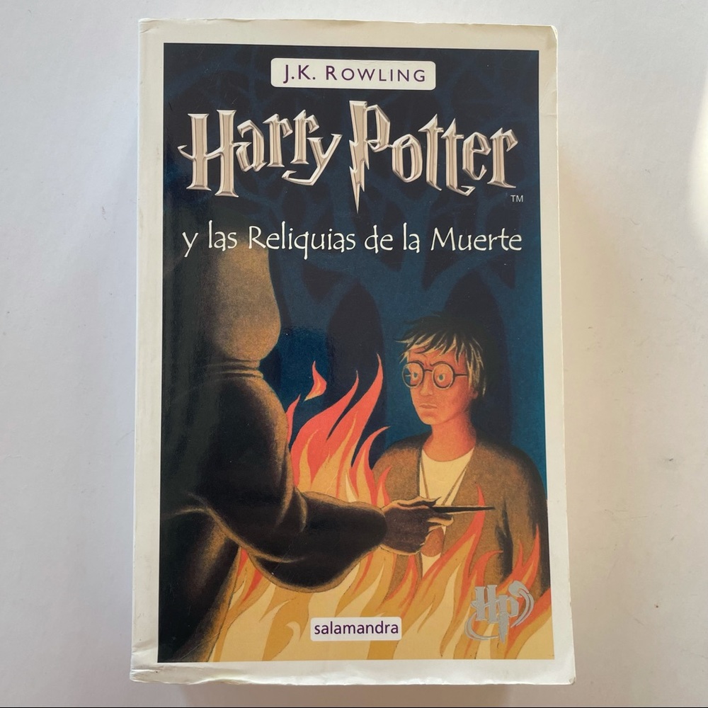 Spanish "Harry Potter y las Reliquias de la Muerte" Paperback Book